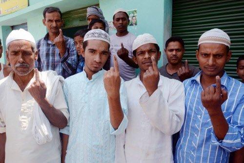 بہار الیکشن: 243 حلقوں میں سے صرف 27 پر مسلم امیدواروں کو موقع