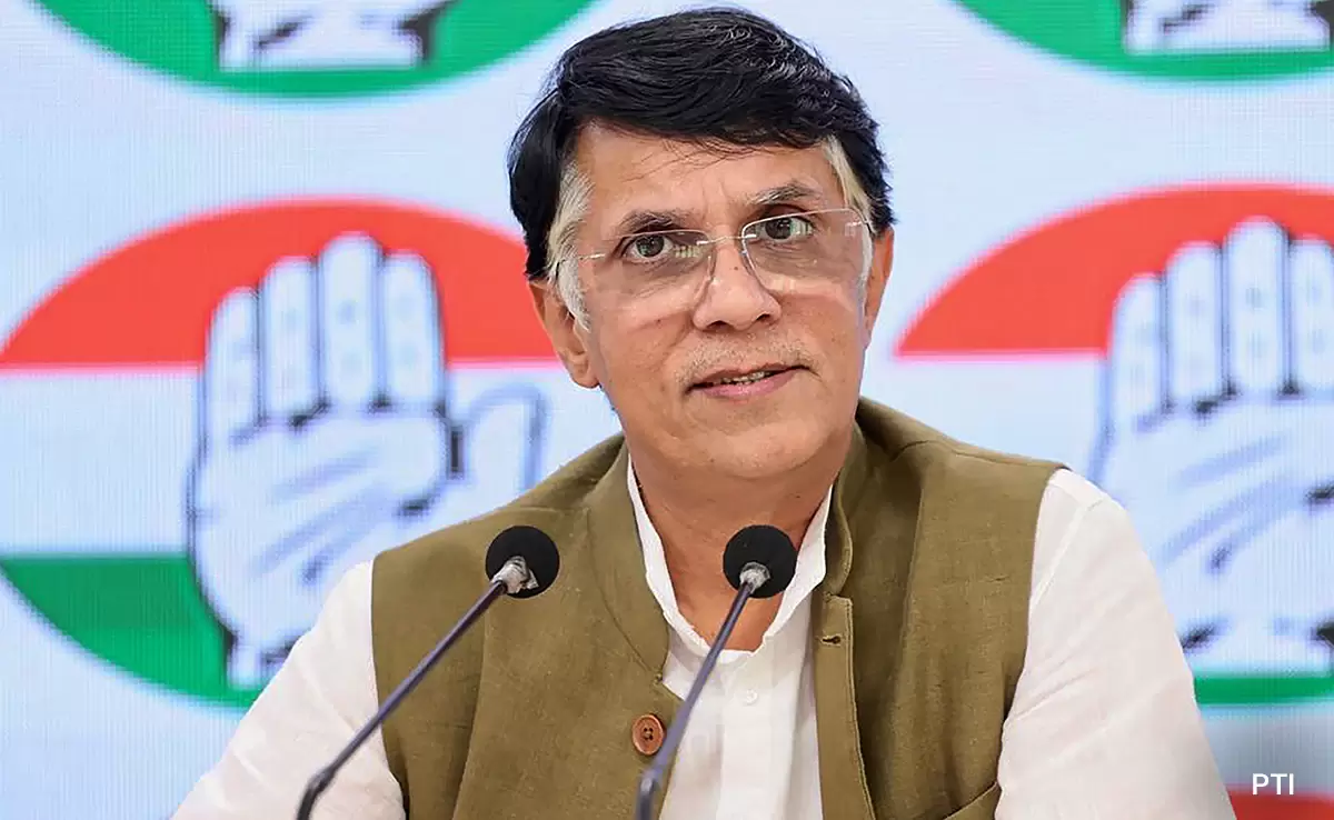 پون کھیڑا نے مودی حکومت پر سخت تنقید کی، شنکراچاریہ سے بدسلوکی اور مذہب کو سیاسی ہتھیار بنانے کا الزام