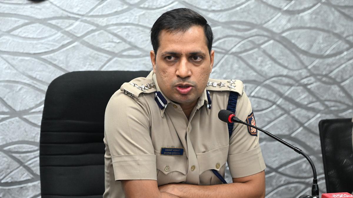 منگلورو پولیس کمشنر کی تنبیہ : سوشیل میڈیا پر فرقہ وارانہ نفرت انگیزی کے خلاف ہوگی کڑی کارروائی